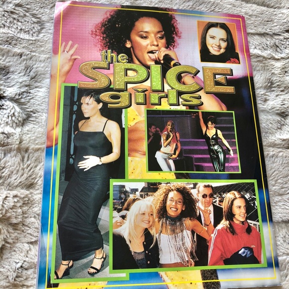 Spice Girls 1999 Magazine. Excellent Condition. - Picture 2 of 12